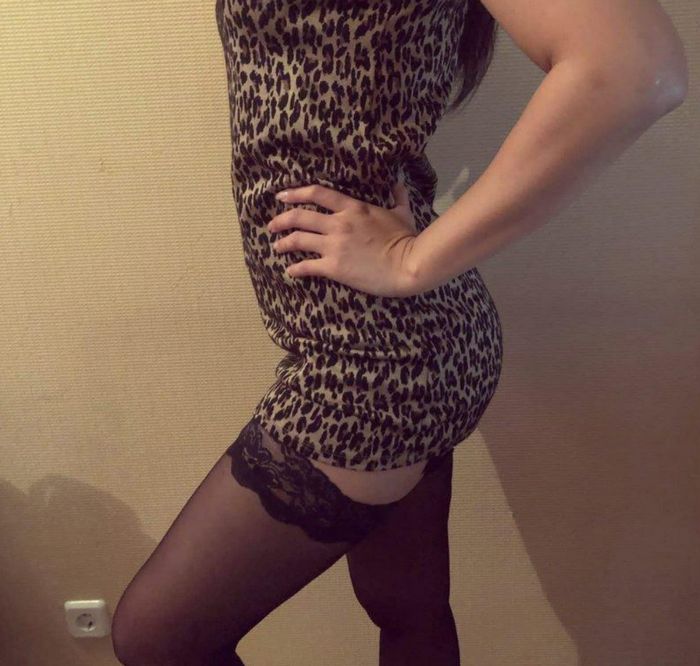 Ночные бабочки Самары: интригующий мир интим-досуга по геолокации